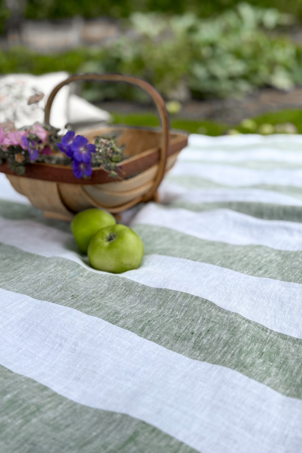 SEAFOAM GREEN & WHITE STRIPE